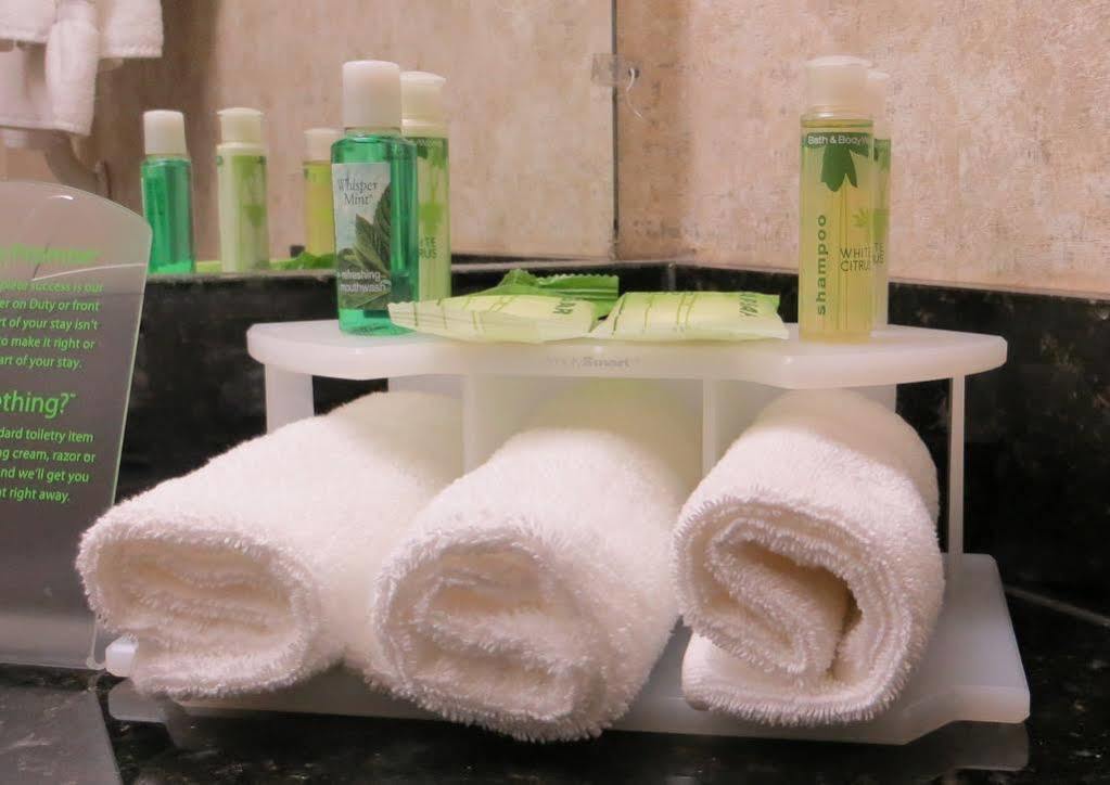 Holiday Inn Express Canandaigua - Finger Lakes Extérieur photo